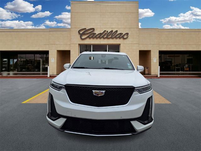 used 2022 Cadillac XT6 car, priced at $37,601