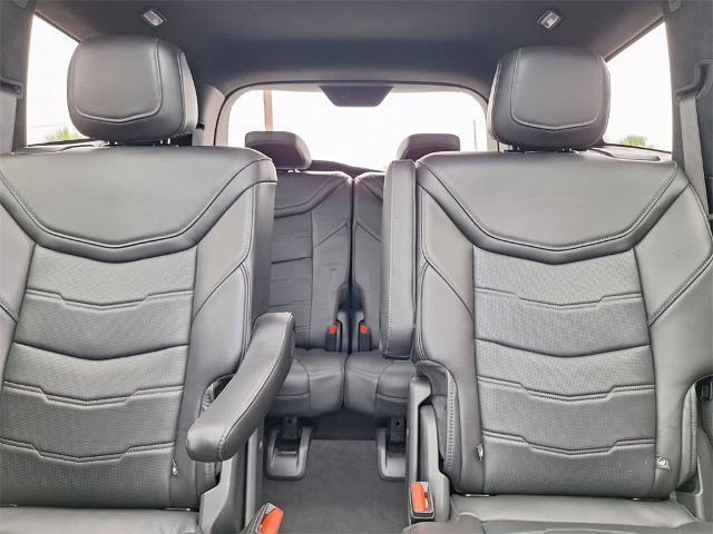 used 2022 Cadillac XT6 car, priced at $37,601