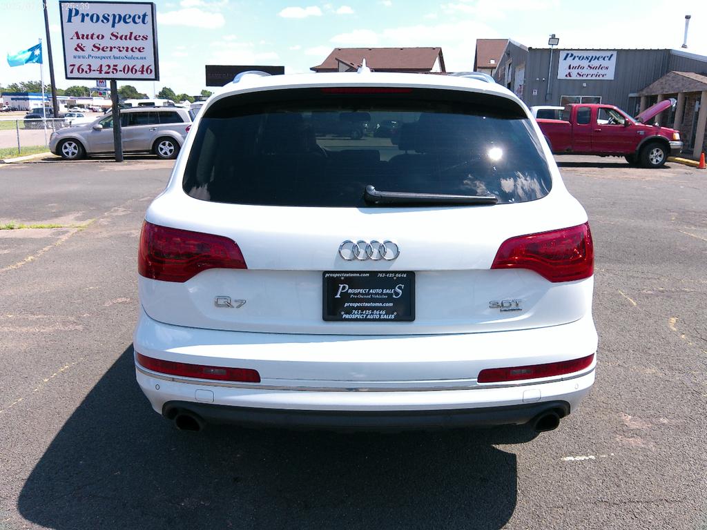 used 2015 Audi Q7 car, priced at $13,900