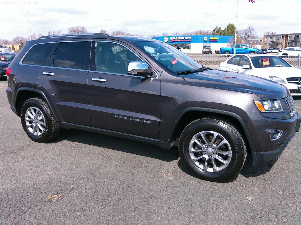 used 2014 Jeep Grand Cherokee car, priced at $11,900