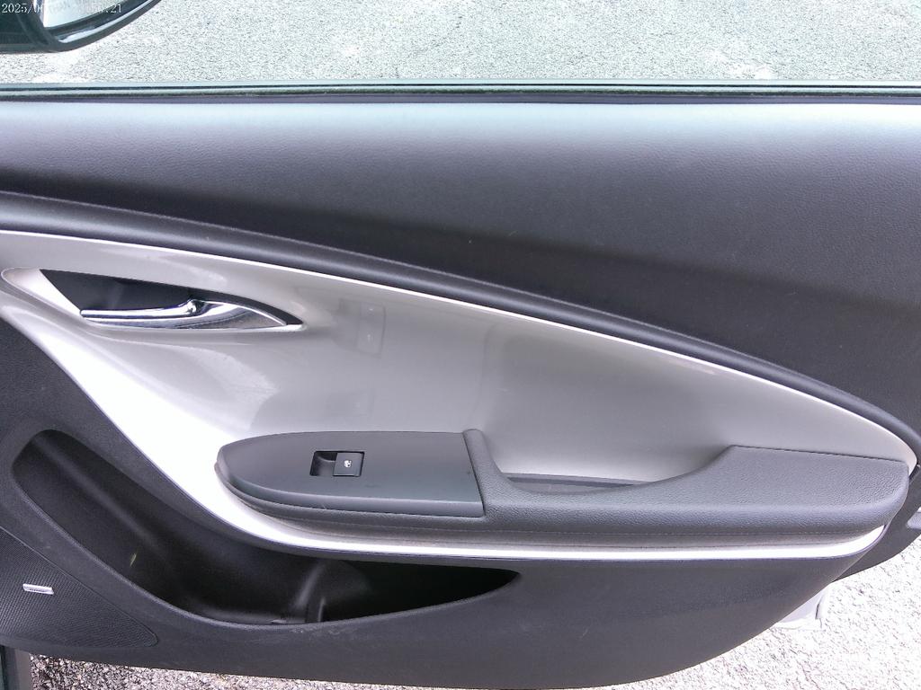 used 2014 Chevrolet Volt car, priced at $5,900