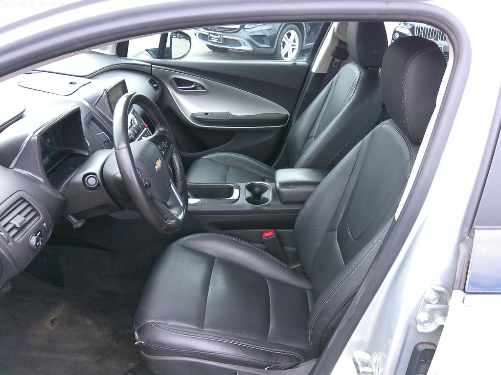 used 2014 Chevrolet Volt car, priced at $5,900