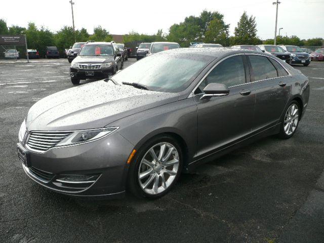 used 2014 Lincoln MKZ car, priced at $13,900