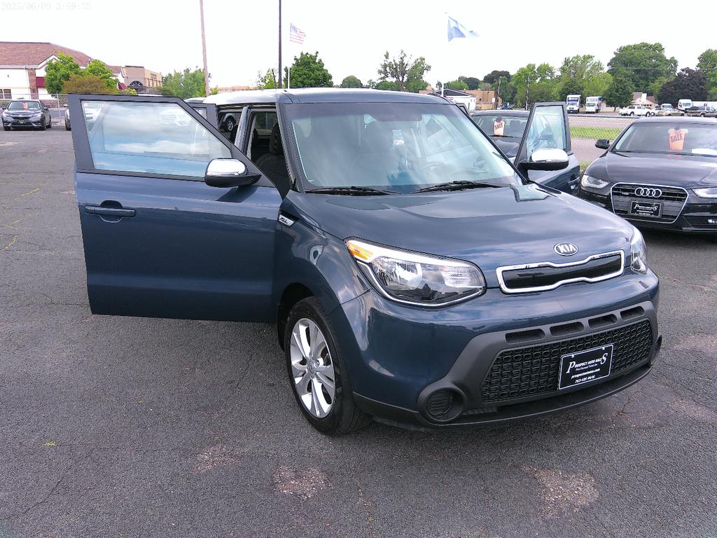 used 2014 Kia Soul car, priced at $8,900