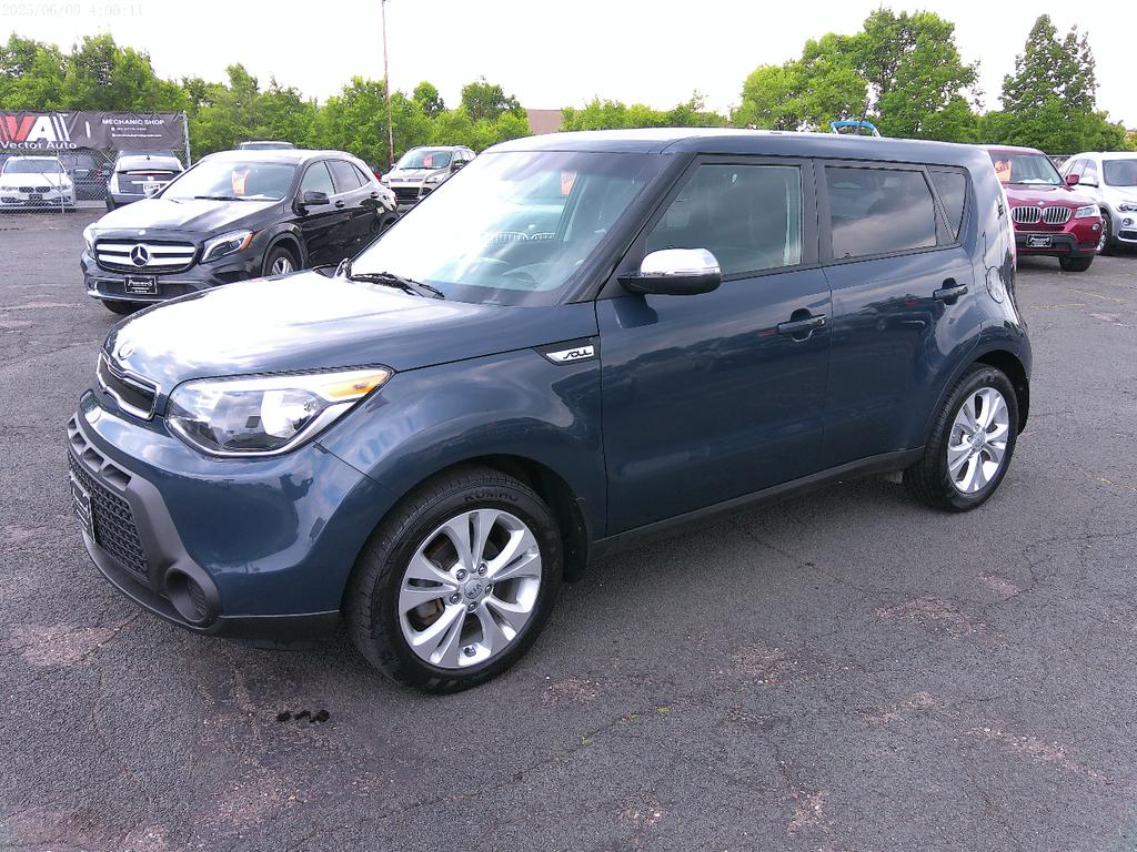 used 2014 Kia Soul car, priced at $8,900