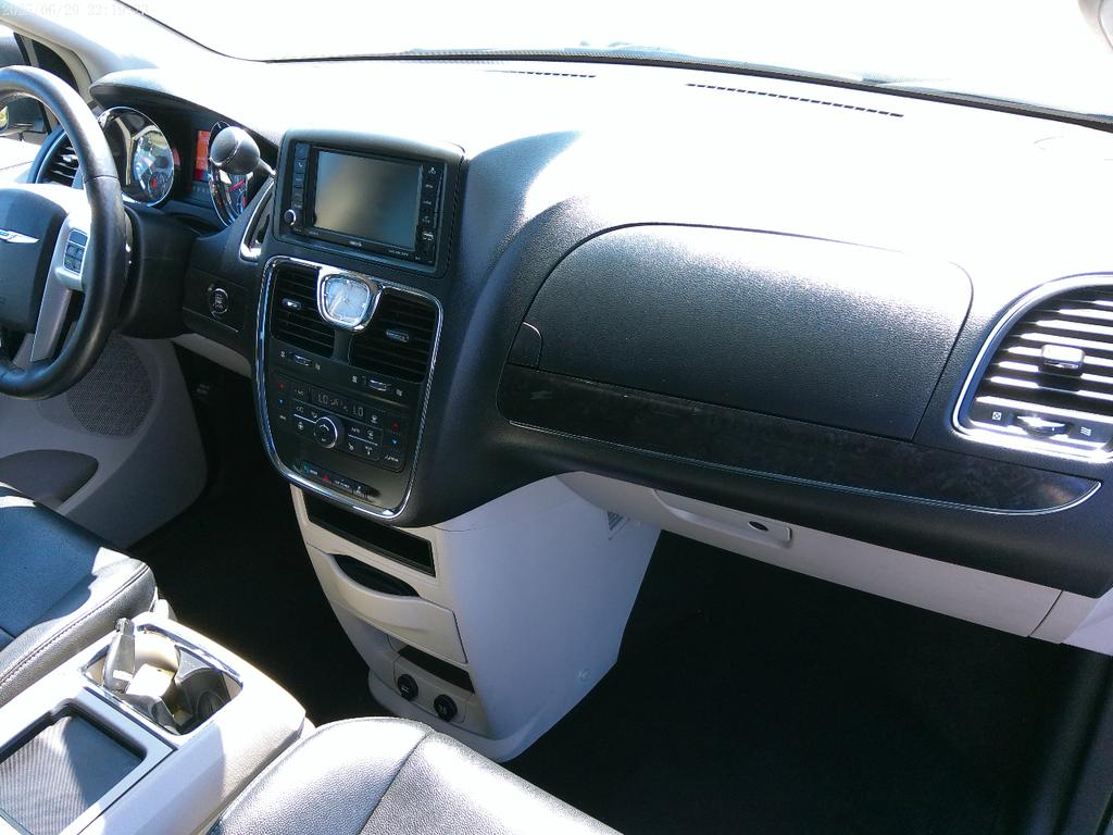 used 2016 Chrysler Town & Country car, priced at $9,900