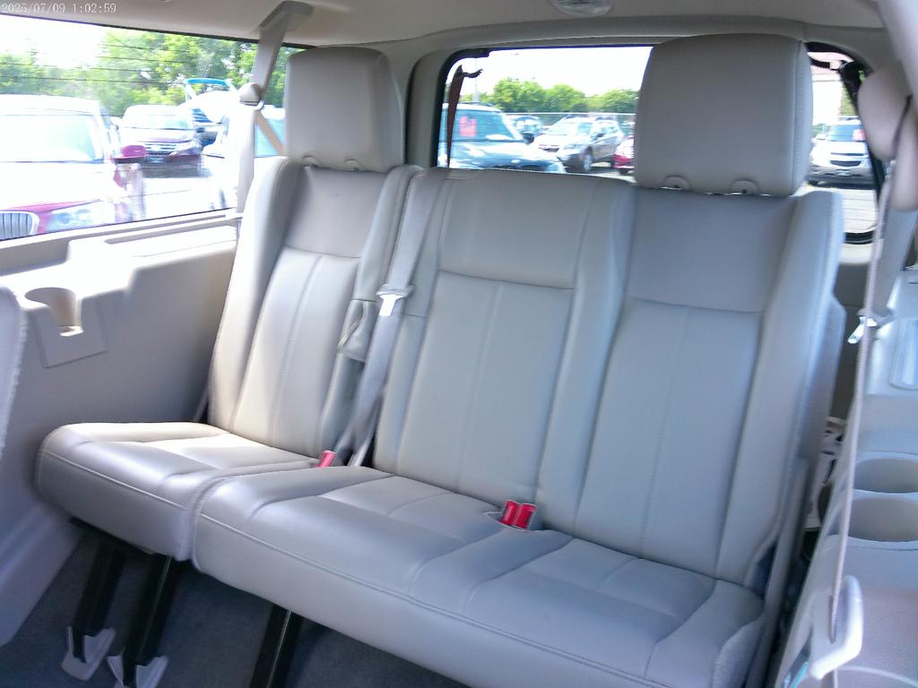 used 2014 Ford Expedition EL car, priced at $10,900