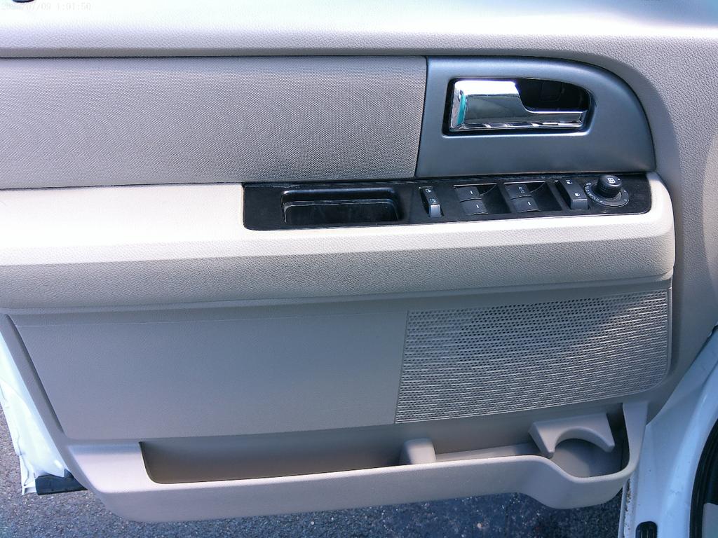 used 2014 Ford Expedition EL car, priced at $10,900