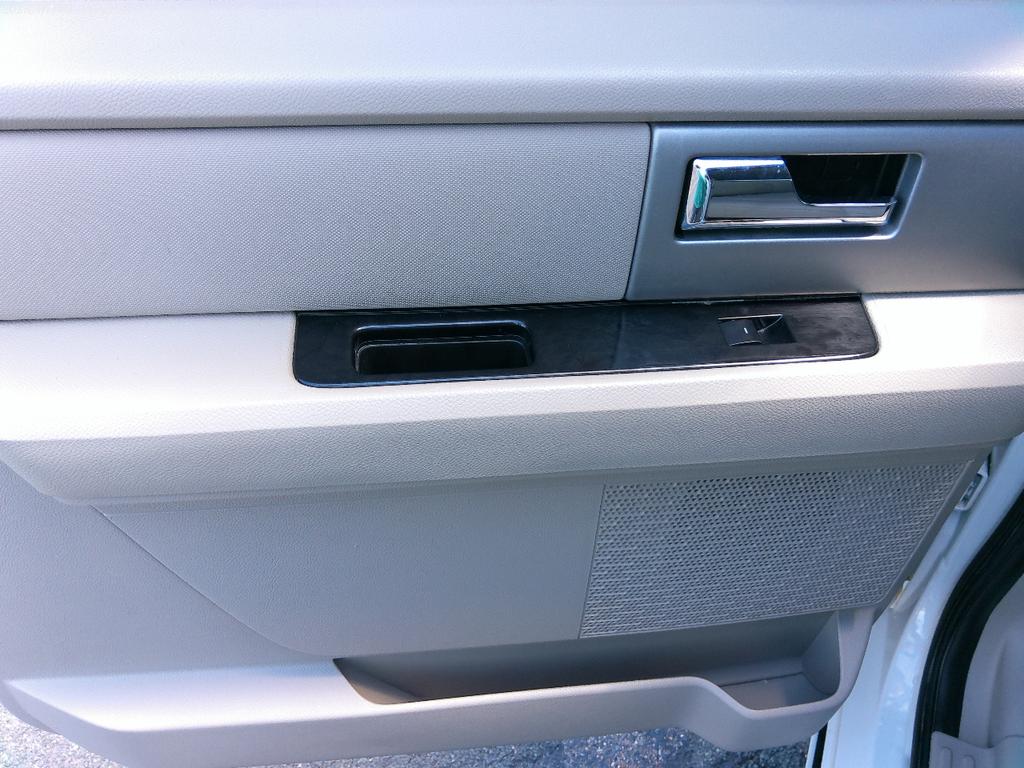 used 2014 Ford Expedition EL car, priced at $10,900