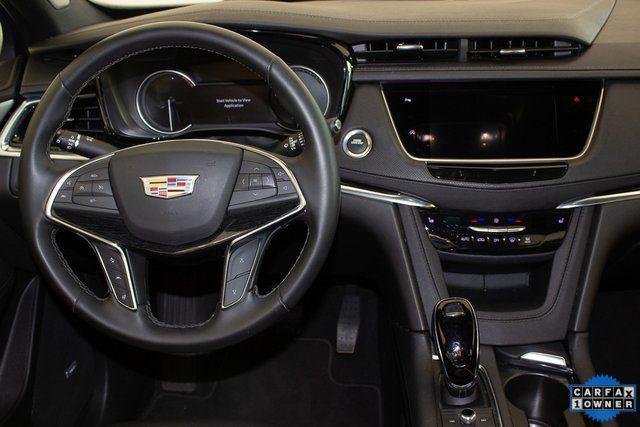 used 2025 Cadillac XT5 car, priced at $41,690