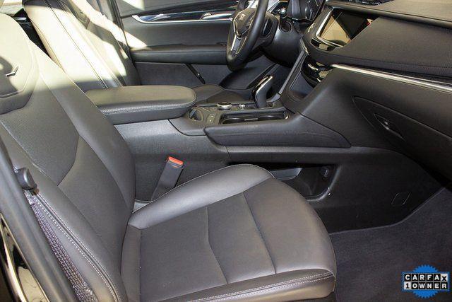 used 2025 Cadillac XT5 car, priced at $41,690