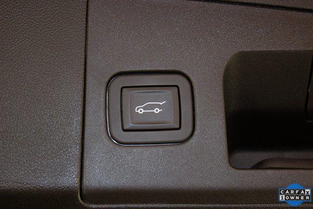 used 2025 Cadillac XT5 car, priced at $41,690