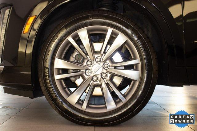 used 2025 Cadillac XT6 car, priced at $46,790