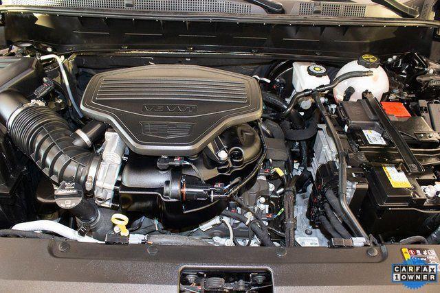 used 2025 Cadillac XT6 car, priced at $43,490