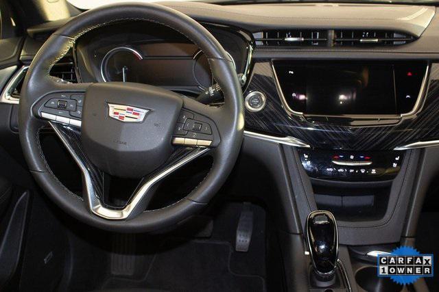 used 2025 Cadillac XT6 car, priced at $46,790