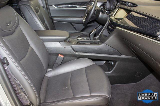 used 2025 Cadillac XT6 car, priced at $45,490