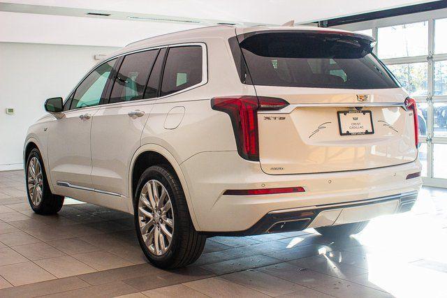 used 2022 Cadillac XT6 car, priced at $36,790