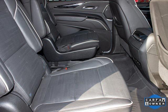 used 2021 Cadillac Escalade ESV car, priced at $61,990