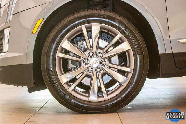 used 2025 Cadillac XT5 car, priced at $41,990