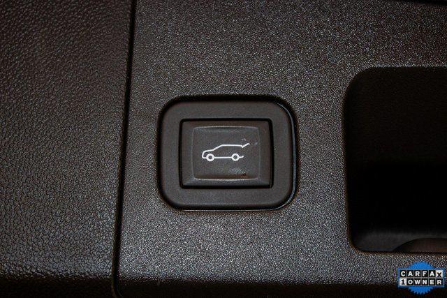 used 2025 Cadillac XT5 car, priced at $41,990