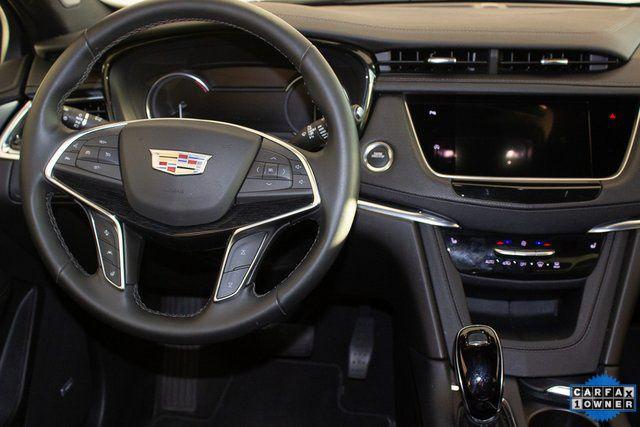 used 2025 Cadillac XT5 car, priced at $41,690