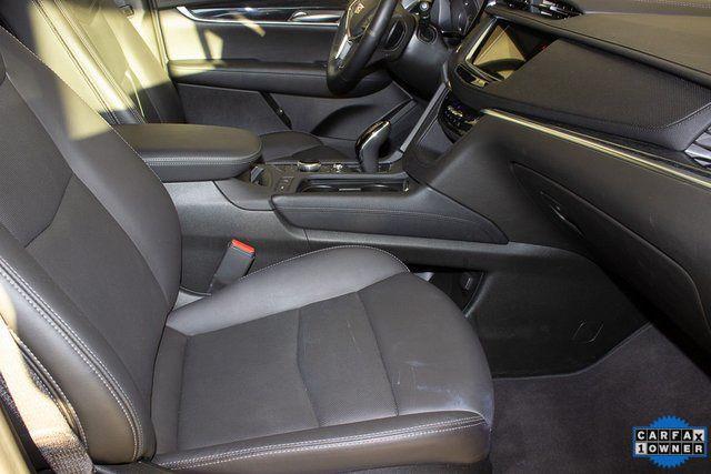 used 2025 Cadillac XT5 car, priced at $41,690