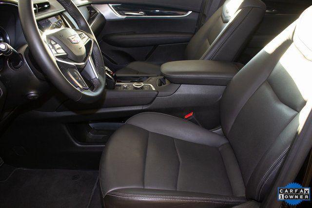 used 2025 Cadillac XT5 car, priced at $41,690