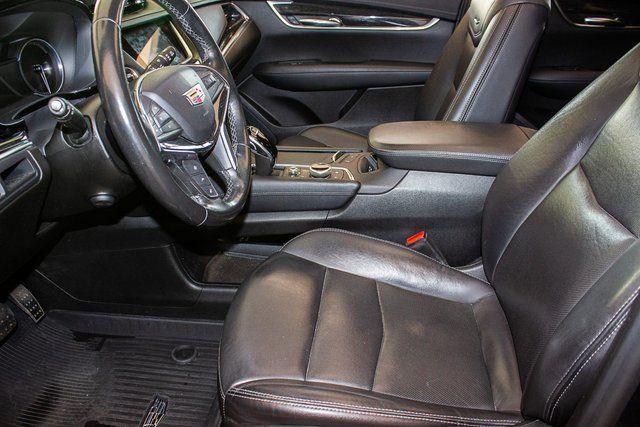 used 2021 Cadillac XT5 car, priced at $22,990