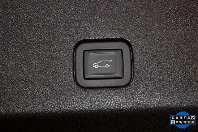 used 2025 Cadillac XT6 car, priced at $45,990