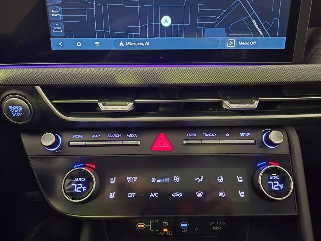 new 2025 Hyundai Sonata Hybrid car, priced at $39,185