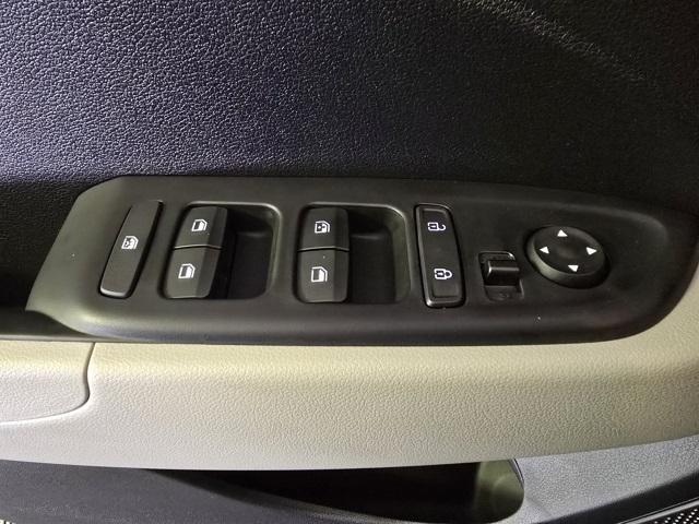 new 2025 Hyundai Venue car, priced at $23,550