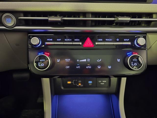 new 2025 Hyundai TUCSON Hybrid car, priced at $35,854