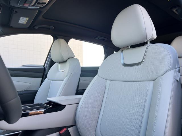 new 2026 Hyundai TUCSON Hybrid car, priced at $41,760