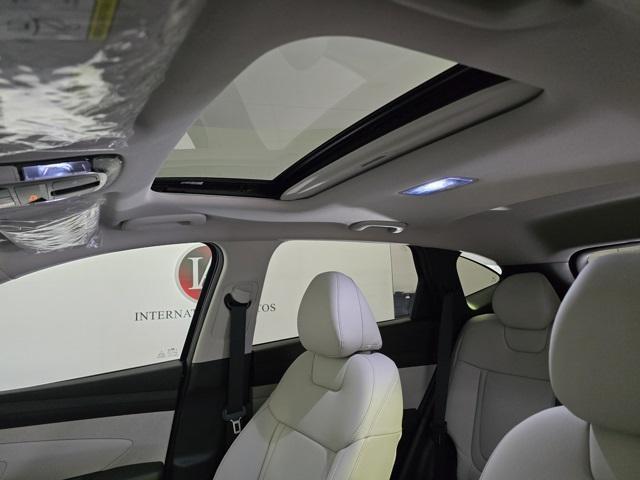 new 2025 Hyundai Tucson car, priced at $34,056