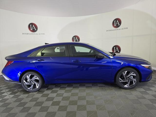 new 2025 Hyundai Elantra car, priced at $24,361