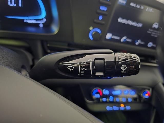 new 2025 Hyundai Elantra car, priced at $24,361