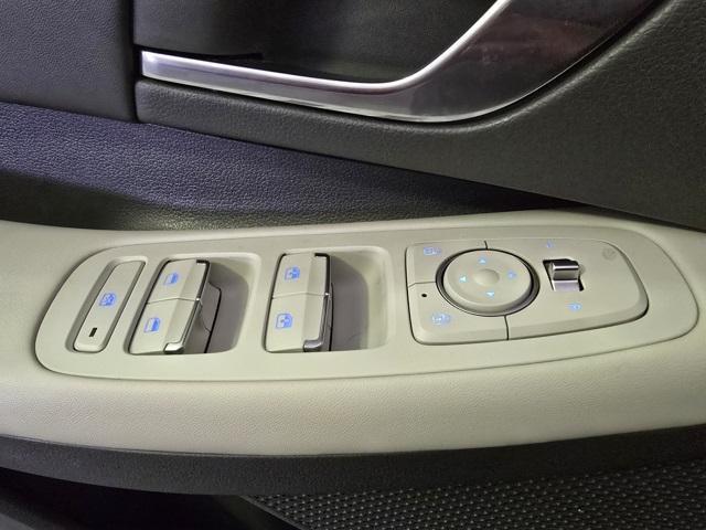 used 2023 Hyundai Sonata Hybrid car, priced at $25,559