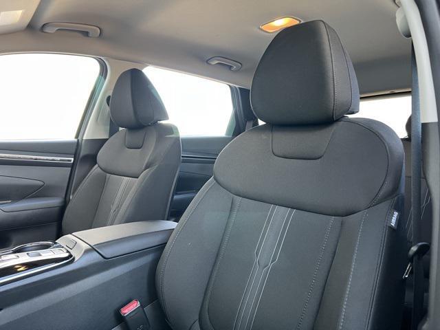 used 2024 Hyundai TUCSON Hybrid car, priced at $27,833