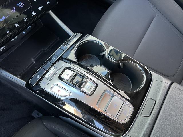 used 2024 Hyundai TUCSON Hybrid car, priced at $27,833