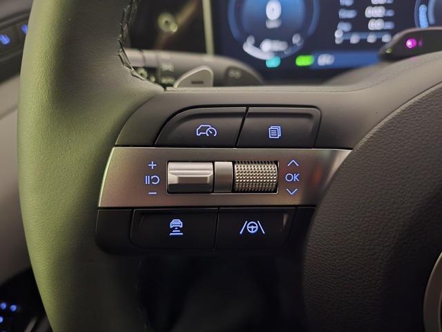 new 2025 Hyundai TUCSON Hybrid car, priced at $42,110