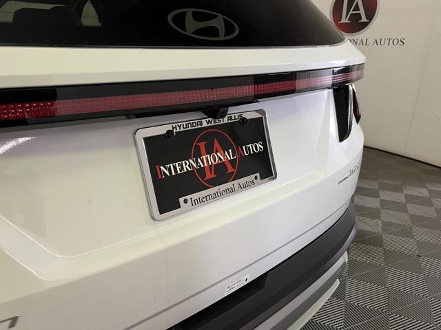new 2026 Hyundai TUCSON Hybrid car, priced at $34,805