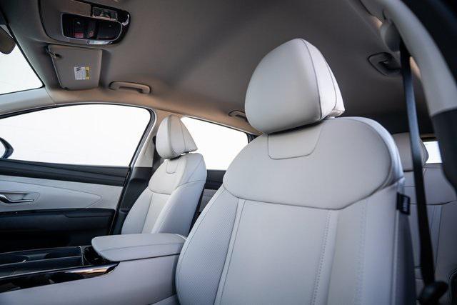 new 2026 Hyundai TUCSON Hybrid car, priced at $34,805