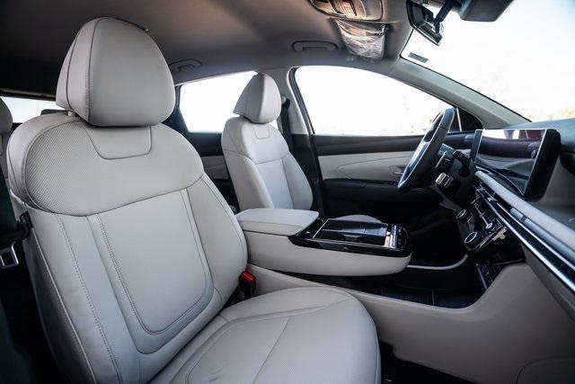 new 2026 Hyundai TUCSON Hybrid car, priced at $34,805