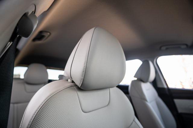 new 2026 Hyundai TUCSON Hybrid car, priced at $34,805