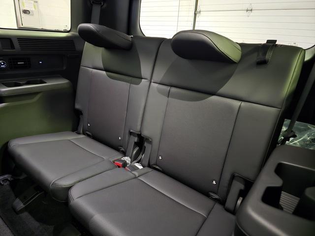 new 2026 Hyundai Santa Fe car, priced at $37,738