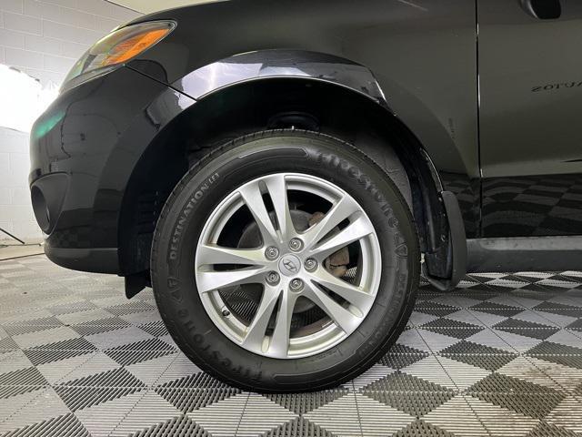 used 2012 Hyundai Santa Fe car, priced at $7,165