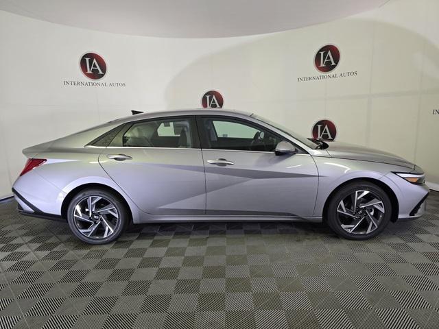 new 2025 Hyundai Elantra car, priced at $27,256
