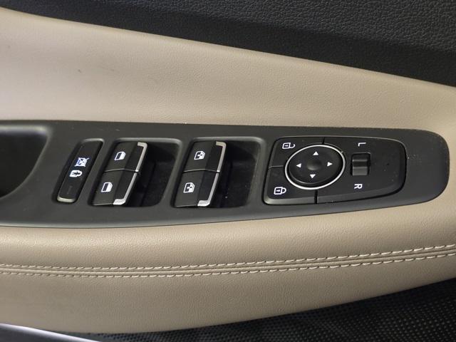 used 2020 Hyundai Santa Fe car, priced at $17,425