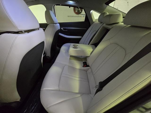 new 2025 Hyundai Sonata Hybrid car, priced at $37,990