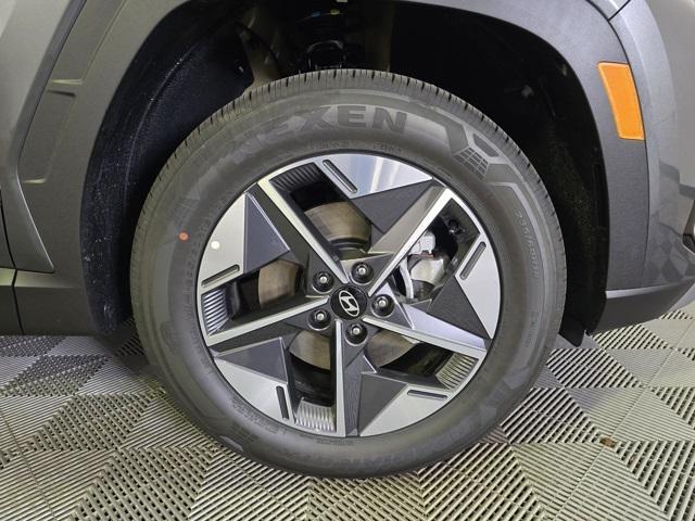 new 2025 Hyundai TUCSON Hybrid car, priced at $37,560